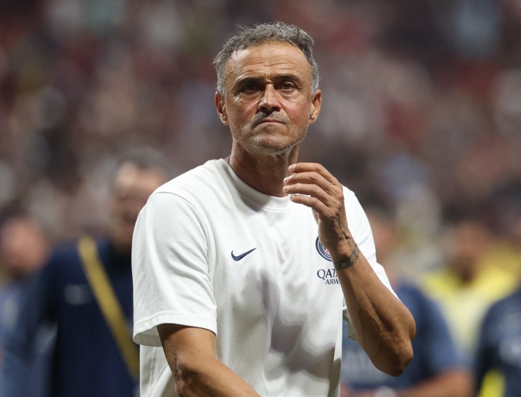 167棋牌游戏中心-恩里克：我们面对机会信心略显不足 最重要的是给朗斯施加压力